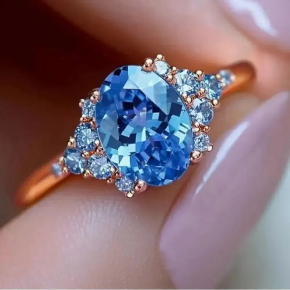 🩵 NEW Elegant Blue Crystal Gold Plated Gemstone Ring 🩵